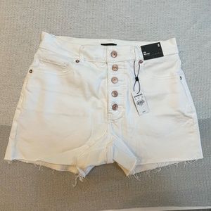 NWT Express White Cut off Shorts MIDI High Rise Women’s Size 8